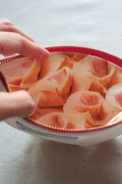 ドラゴンお椀ポーチ